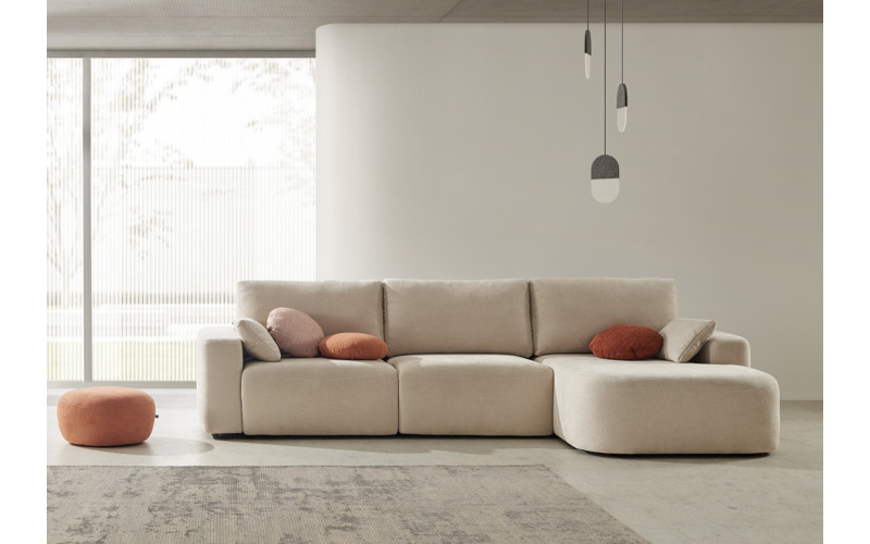 Sofá chaiselongue con diseño moderno modelo Nube con asientos extraíbles de carro de Reyes Ordoñez