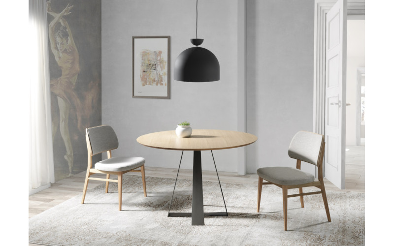 Mesa redonda fija de comedor con diseño moderno modelo Prisma de Indesan