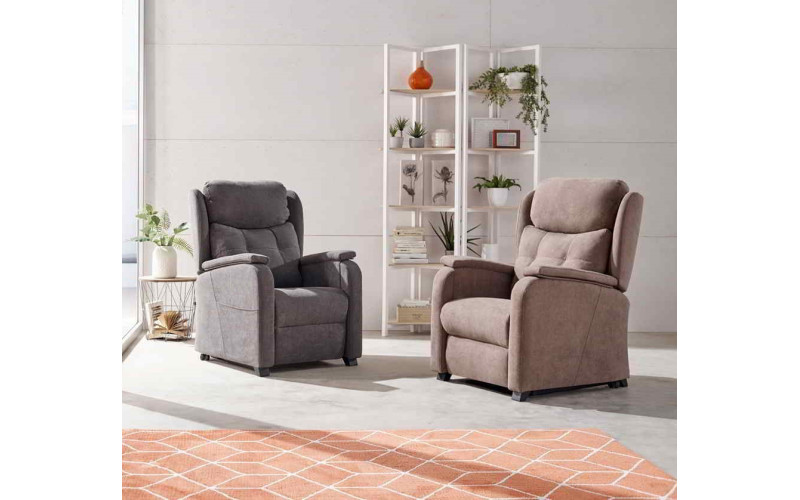 Sillón clásico de relax apertura manual o eléctrica modelo Turbo de Reyes Ordoñez