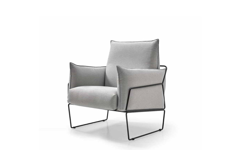 Sillón butaca con diseño moderno modelo Gema Metal de Reyes Ordoñez