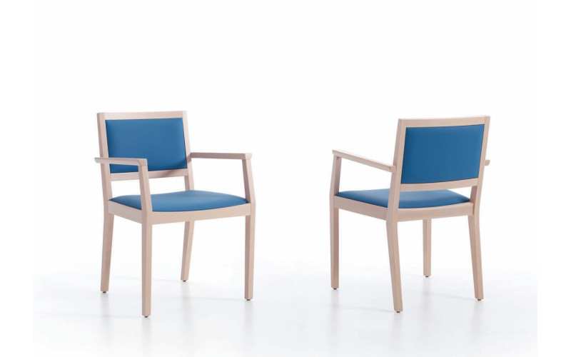 Sillón tapizado moderno de comedor modelo Kenia de Funcional Mobiliario Altair