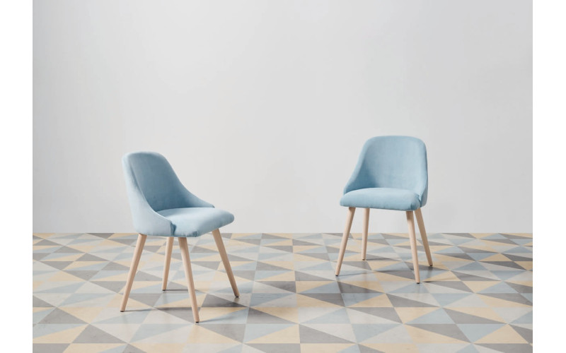 silla tapizada moderna de comedor modelo Luisa de Funcional Mobiliario Altair