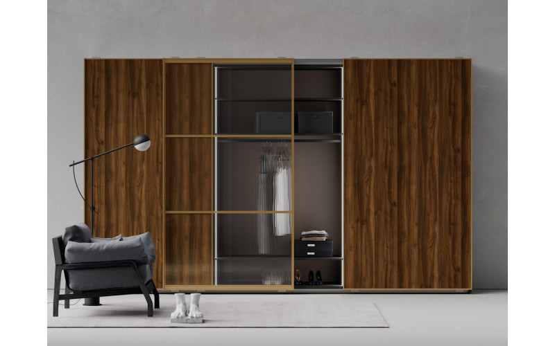 Armario de puertas correderas con diseño moderno de JJP modelo next 42