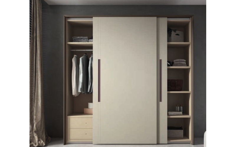 Armario de puertas correderas con diseño moderno de Bocubi modelo Selene