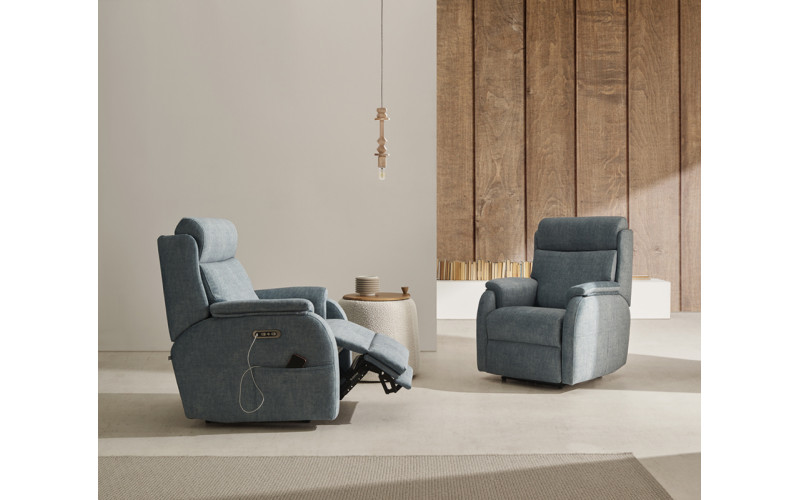 Sillón moderno de relax con apertura eléctrica modelo City de Reyes Ordoñez